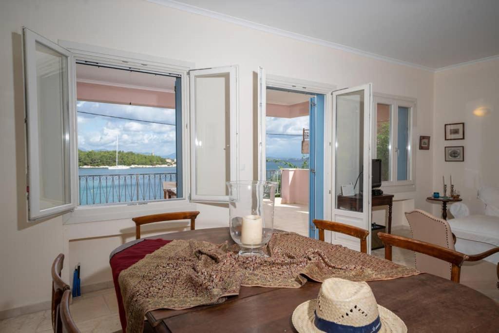 Paradise House Apart2, 5Min Walking Distance To Fiskardo Center Екстер'єр фото